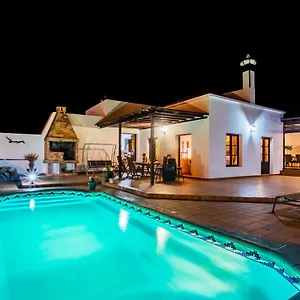 Eslanzarote Acoruma House, Super Wifi, Heated Pool , Güime Spanien